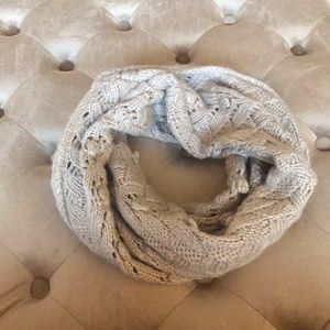 Gap Chunky Infinity Scarf